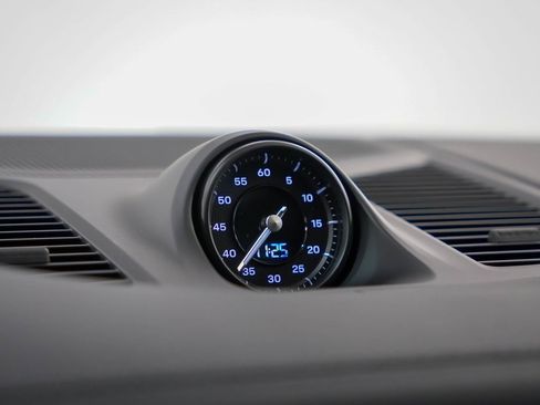 New 2026 Porsche Cayenne Coupe image 29