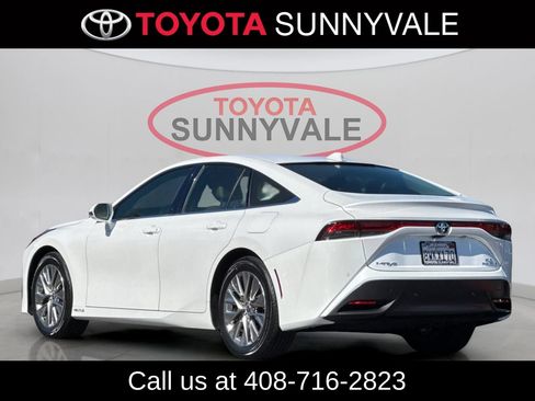 Certified 2021 Toyota Mirai w/ Advanced Technology Package RWD image 7