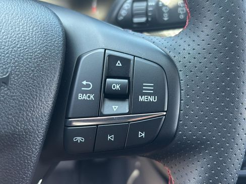 Used 2025 Ford Escape ST-Line AWD/4WD image 14
