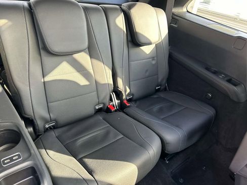 Used 2024 Mercedes-Benz GLS 450 GLS 450 image 23