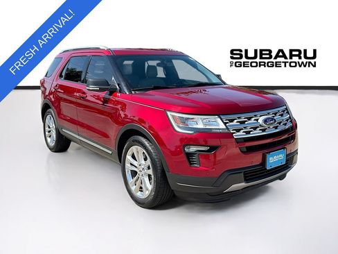 Used 2019 Ford Explorer XLT w/ Equipment Group 202A FWD image 1