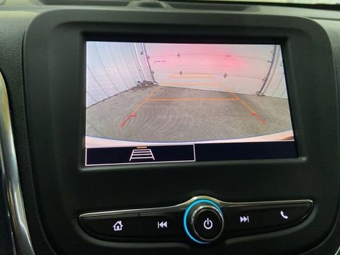 Used 2023 Chevrolet Equinox LT FWD image 42