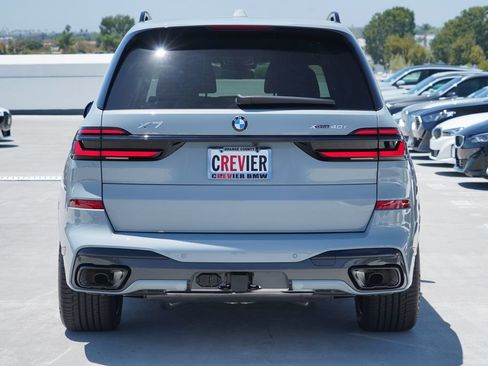 New 2027 BMW X7 xDrive40i w/ M Sport Package AWD/4WD image 6