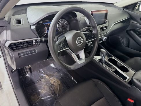 Used 2021 Nissan Altima 2.5 SV image 23