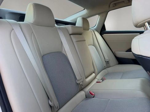 Used 2020 Honda Clarity Plug-In Hybrid image 32