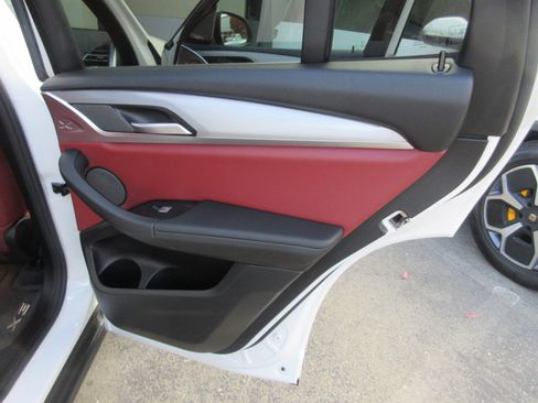 Used 2024 BMW X3 xDrive30i w/ Convenience Package image 32