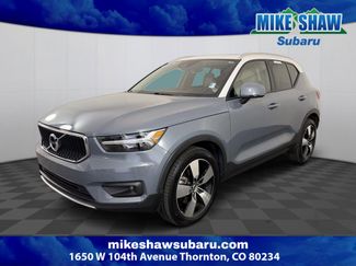 Used 2021 Volvo XC40 T5 Momentum w/ Premium Package video 1