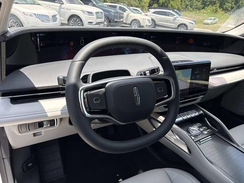 New 2026 Lincoln Nautilus Premier AWD/4WD image 35