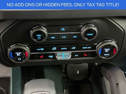 New 2025 Ford Bronco Big Bend w/ Black Diamond Package image 16