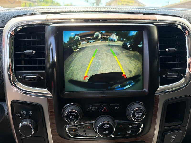 Used 2018 RAM 2500 Laramie AWD/4WD image 18