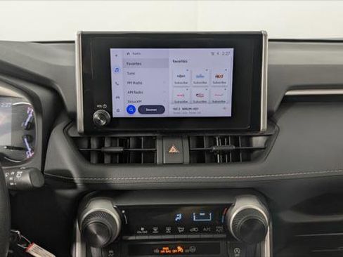 Used 2024 Toyota RAV4 LE image 28