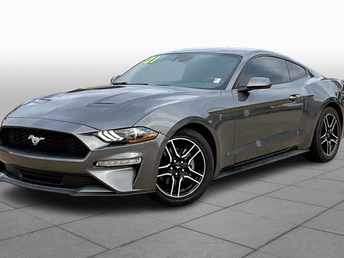 Used 2021 Ford Mustang Coupe w/ Equipment Group 101A image 3