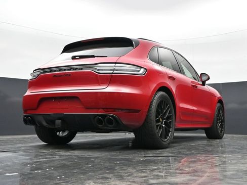 Used 2021 Porsche Macan GTS w/ Sport Chrono Package AWD/4WD image 48