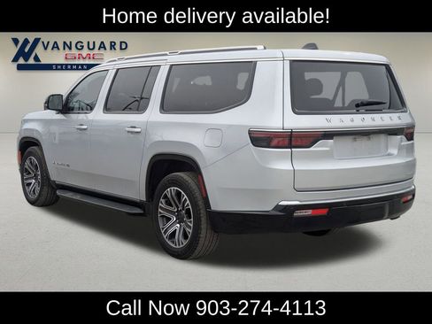 Used 2024 Jeep Wagoneer L Series II image 8