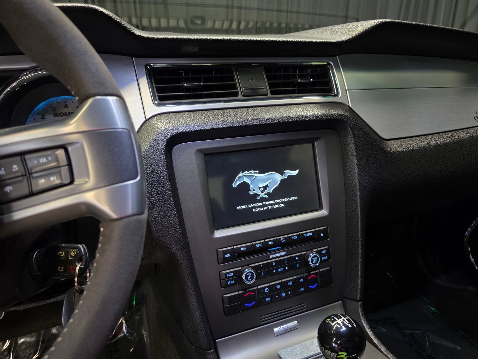 Used 2013 Ford Mustang GT Premium w/ Electronics Pkg RWD image 29
