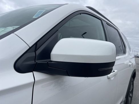 Used 2023 Honda Pilot Elite image 11