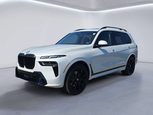 New 2027 BMW X7 xDrive40i w/ M Sport Package AWD/4WD image 7