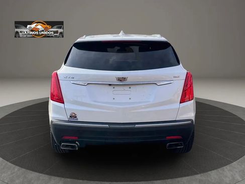 Used 2018 Cadillac XT5 Luxury w/ Driver Awareness Package FWD image 6