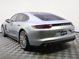 Used 2018 Porsche Panamera 4S image 3