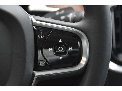 Certified 2023 Volvo S60 B5 Plus w/ Climate Package image 36