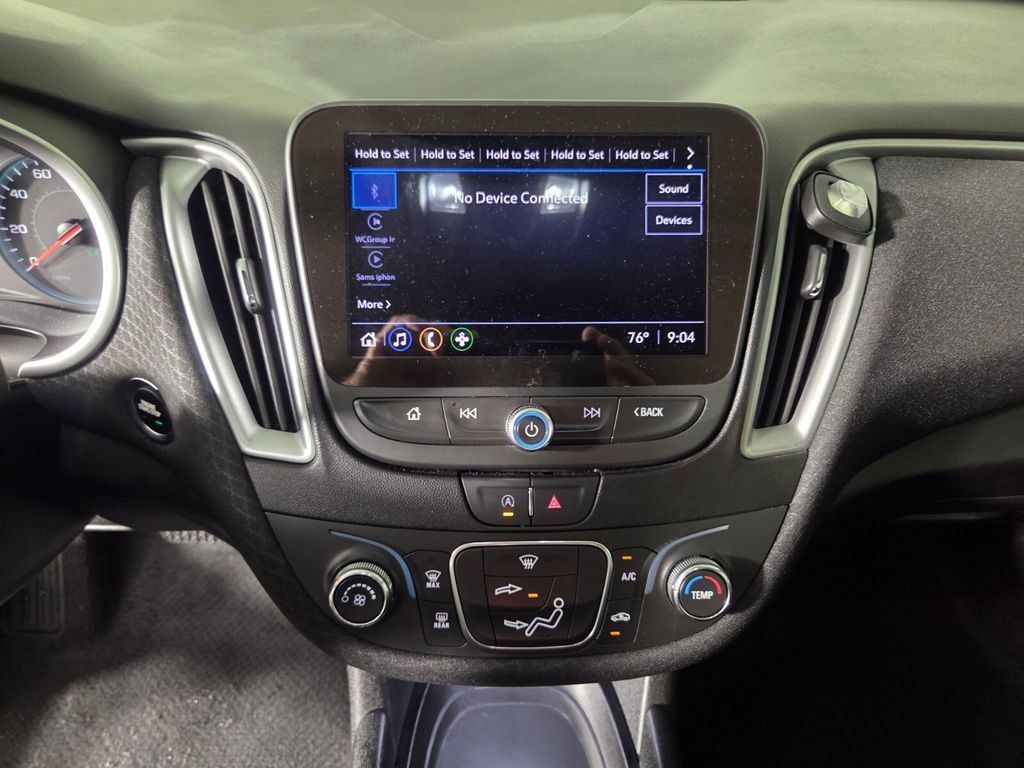 Used 2024 Chevrolet Malibu RS FWD image 12