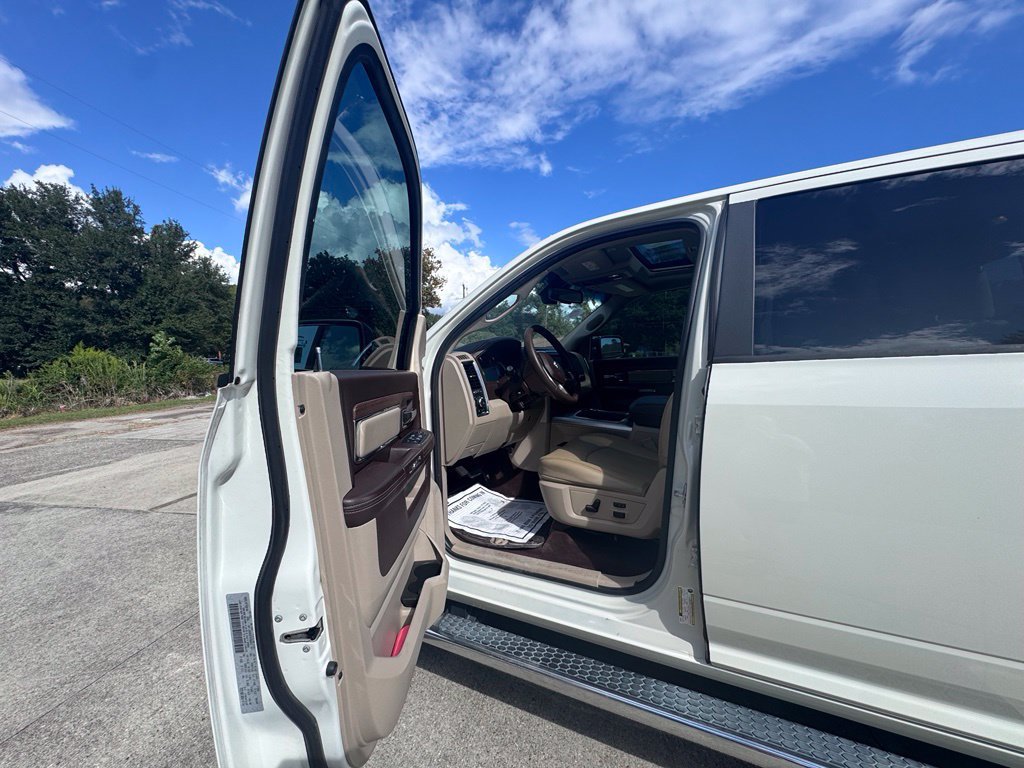 Used 2018 RAM 1500 Laramie w/ Convenience Group RWD image 8