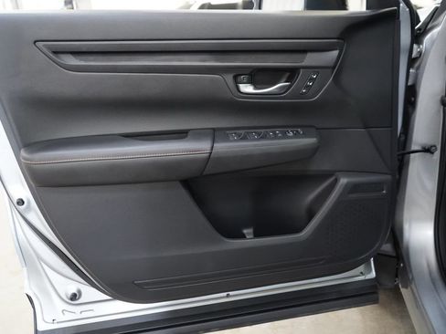 Used 2025 Honda CR-V Sport-L image 15