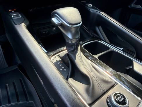 Used 2023 Kia Telluride S w/ S Sunroof Package FWD image 31