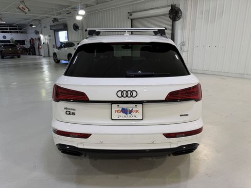 Used 2022 Audi Q5 2.0T Premium Plus w/ Premium Plus Package image 4