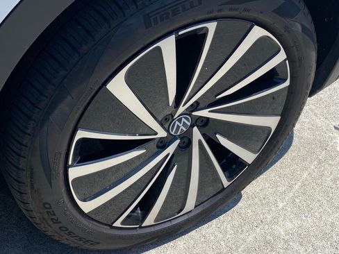 Certified 2024 Volkswagen ID.4 S RWD image 22