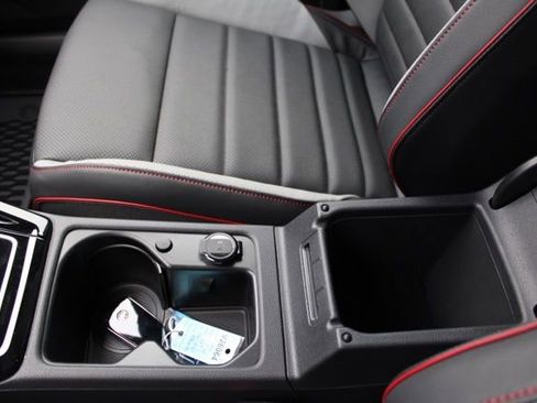 New 2026 Volkswagen GTI SE FWD image 30