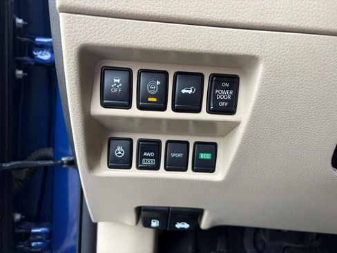 Used 2017 Nissan Rogue SL w/ SL Premium Package image 15