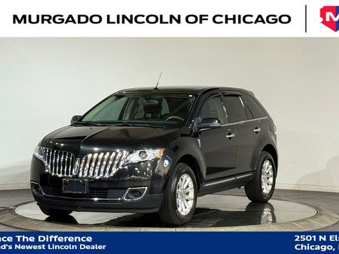 Used 2013 Lincoln MKX AWD image 4
