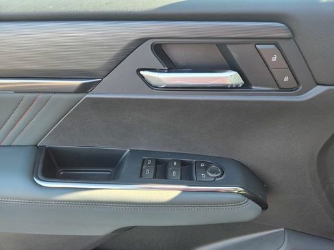 New 2026 GMC Acadia AT4 w/ Super Cruise Package AWD/4WD image 9