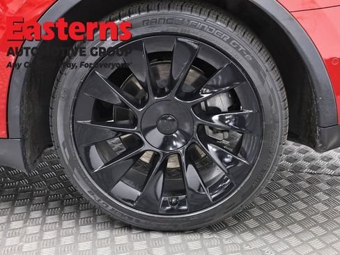 Used 2021 Tesla Model Y Long Range image 28