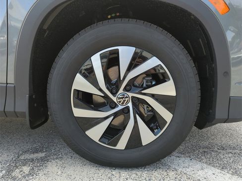 New 2026 Volkswagen Tiguan S image 42