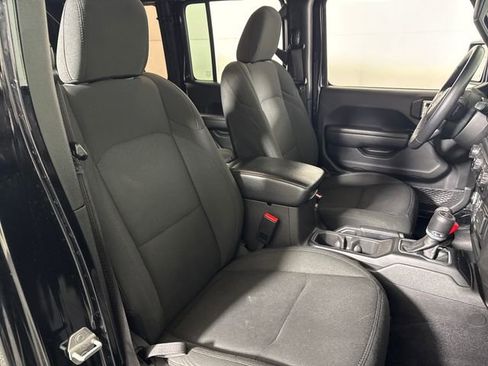 Used 2023 Jeep Wrangler Unlimited w/ Cold Weather Group AWD/4WD image 11