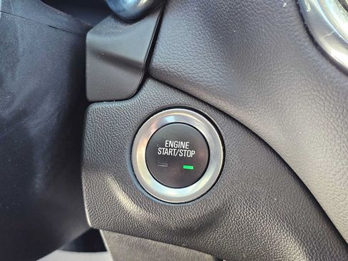 Used 2022 Chevrolet Equinox LT FWD image 30