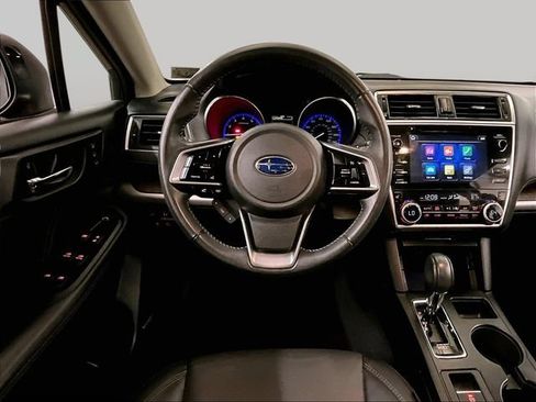 Used 2018 Subaru Outback 3.6R Limited AWD/4WD image 6