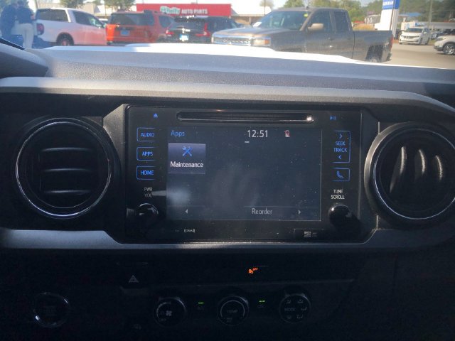 Used 2018 Toyota Tacoma TRD Sport RWD image 27