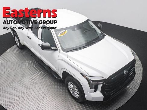 Used 2022 Toyota Tundra SR AWD/4WD image 3
