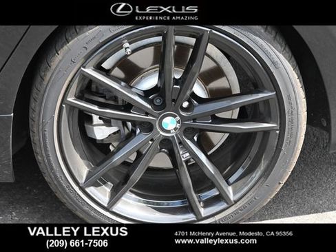 Used 2020 BMW 330i Sedan w/ M Sport Package RWD image 11