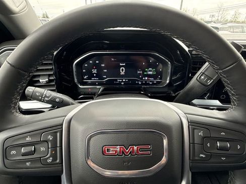 Certified 2024 GMC Sierra 1500 Elevation AWD/4WD image 11