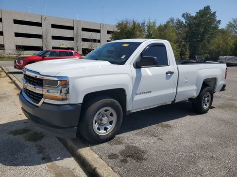 Used 2018 Chevrolet Silverado 1500 W/T image 2