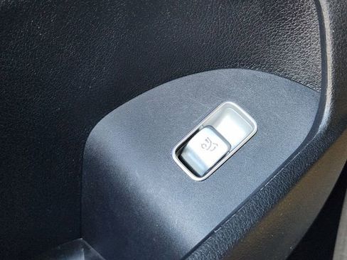 Used 2020 Mercedes-Benz GLE 450 GLE 450 image 30