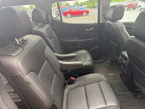 Used 2021 GMC Acadia SLT w/ Premium Package FWD image 7