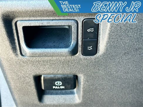 Used 2025 Ford Expedition Max Active image 10