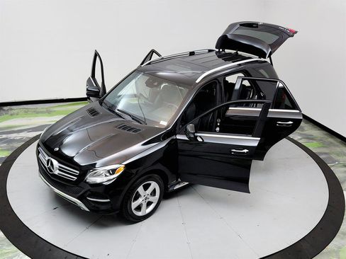 Used 2018 Mercedes-Benz GLE 350 image 38