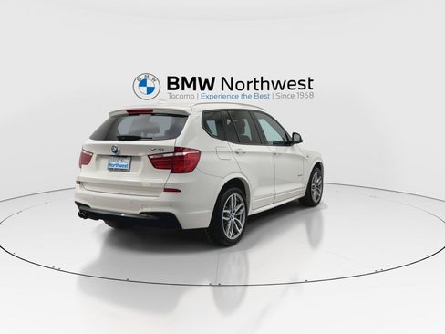 Used 2017 BMW X3 xDrive28i AWD/4WD image 2