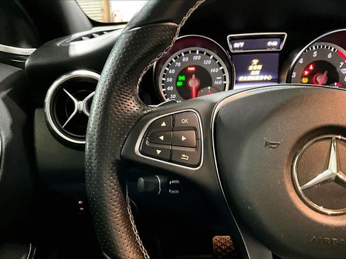 Used 2016 Mercedes-Benz GLA 250 4MATIC image 23